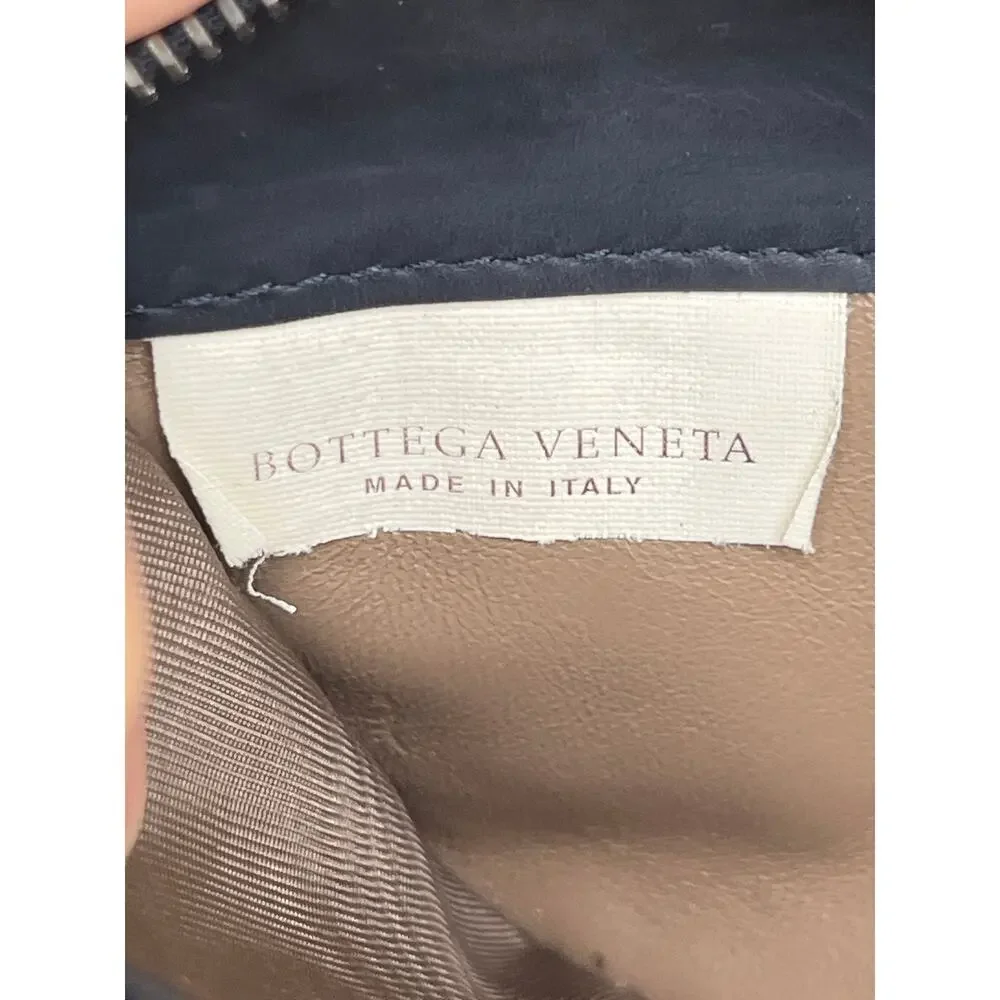 Bottega Veneta Intrecciato Studded Zip Around Wallet Wristlet Black Leather EUC